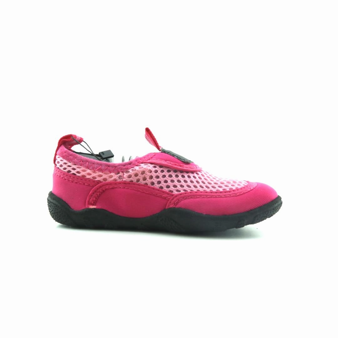AMERICAN BRAND . stylish walking shoe photos
