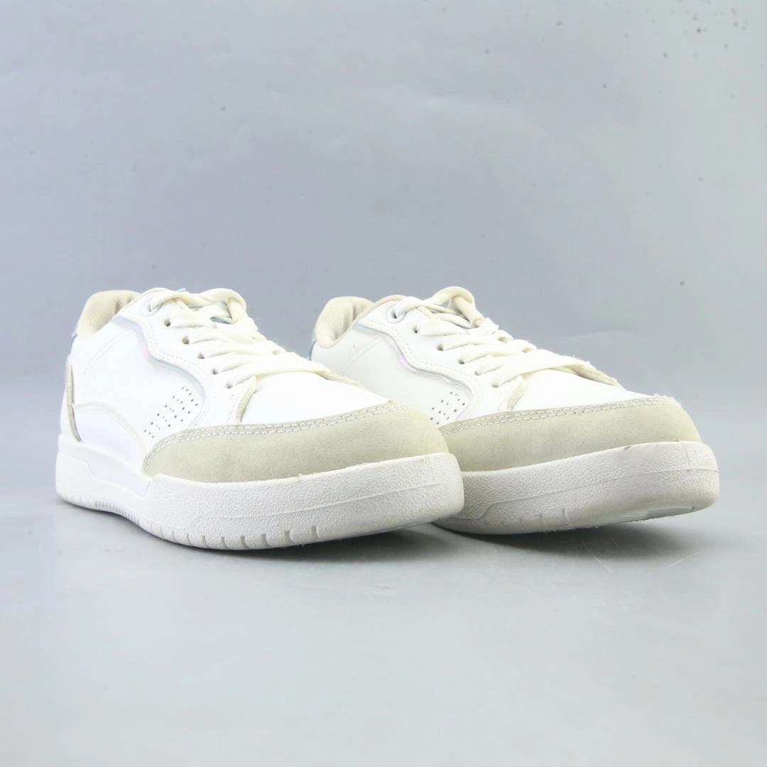 AMERICAN BRAND . stylish walking shoe photos