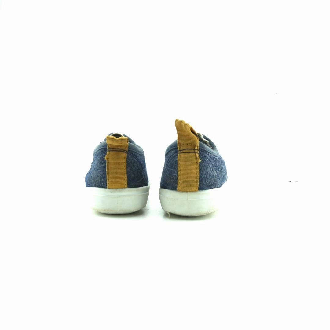 AMERICAN BRAND . stylish walking shoe photos