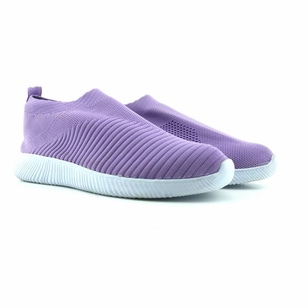 AMERICAN BRAND . stylish walking shoe photos
