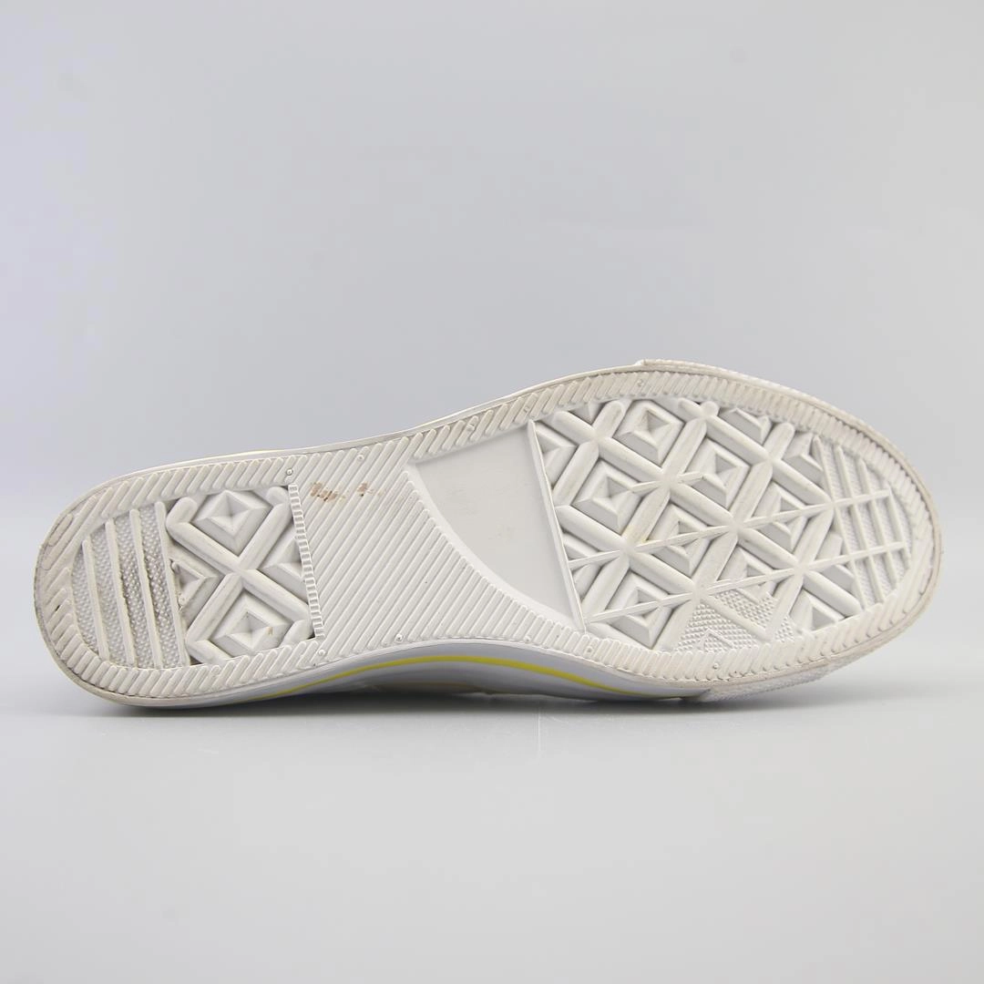 AMERICAN BRAND . stylish walking shoe photos