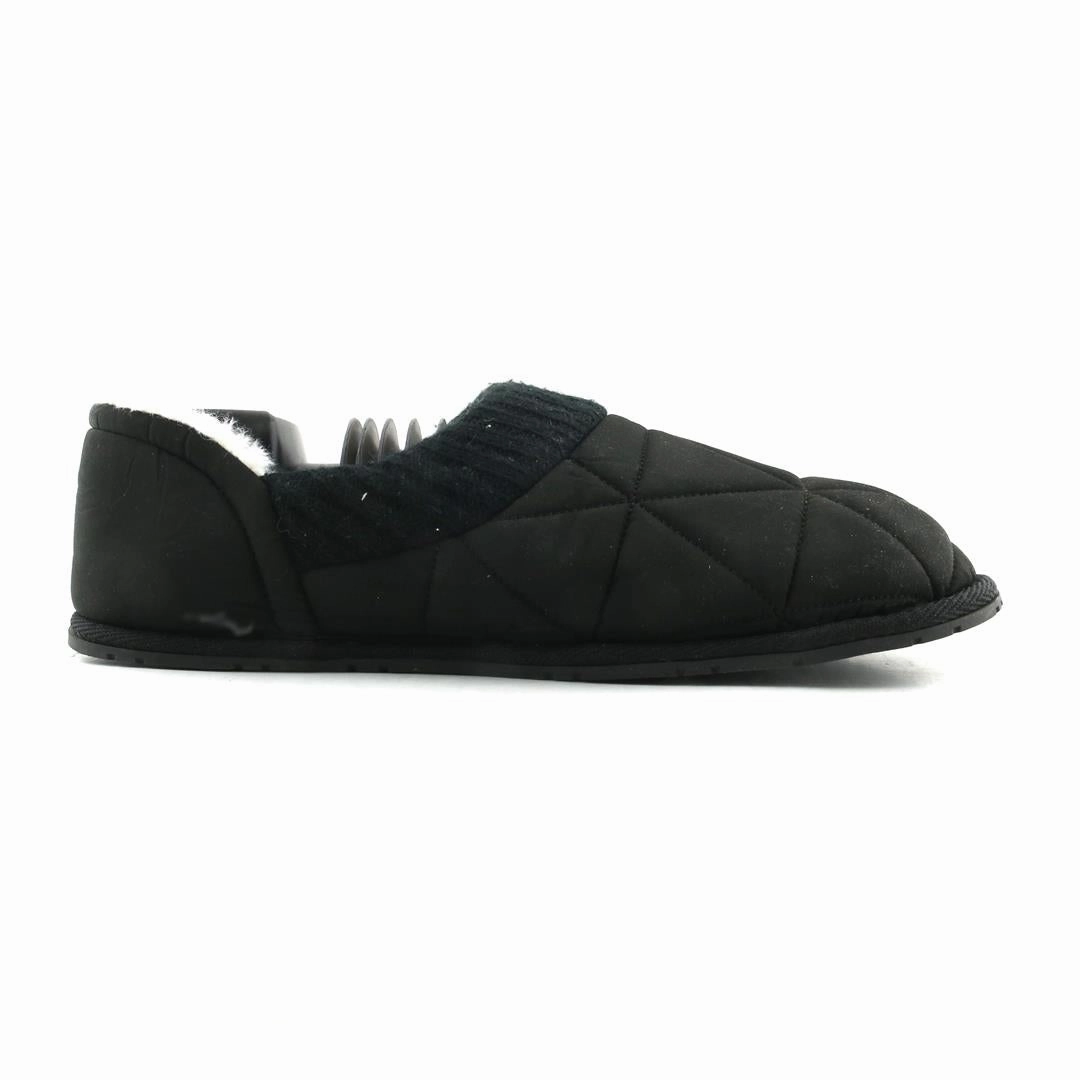 AMERICAN BRAND . stylish walking shoe photos