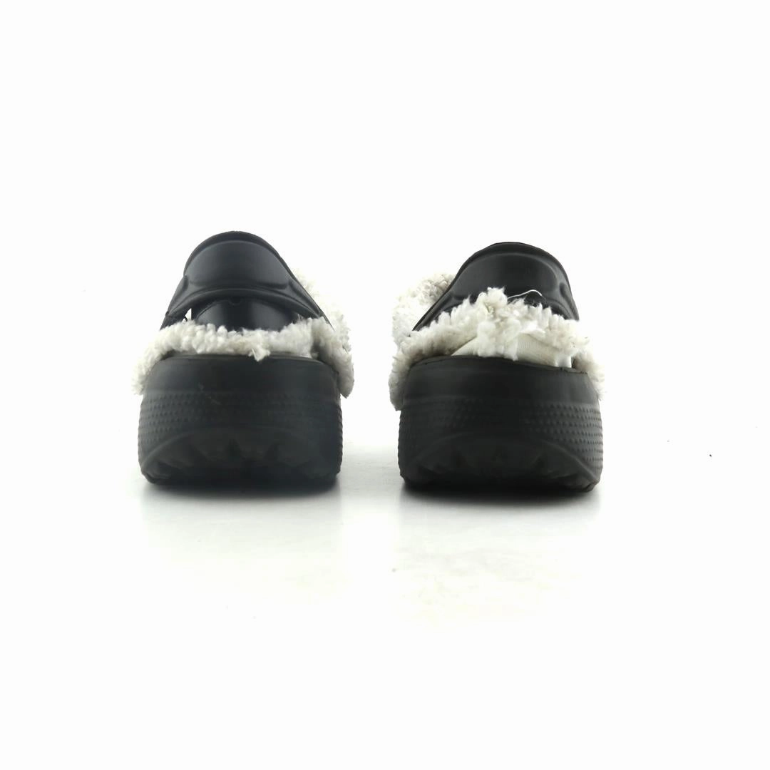 AMERICAN BRAND . stylish walking shoe photos