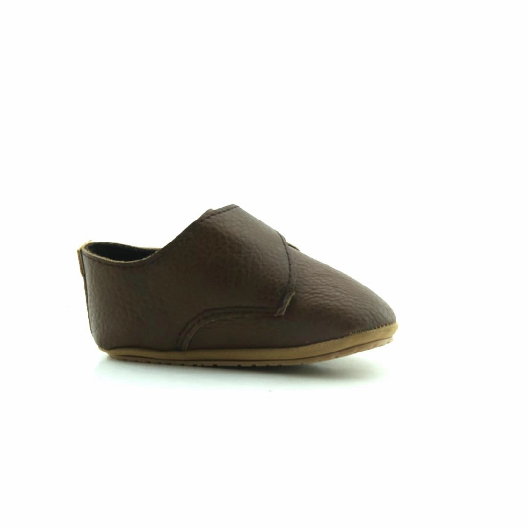 AMERICAN BRAND . stylish walking shoe photos