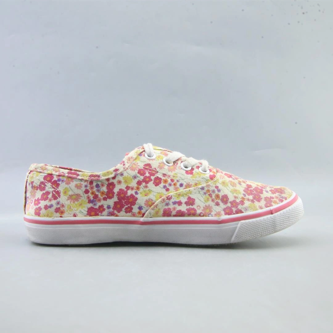 AMERICAN BRAND . stylish walking shoe photos