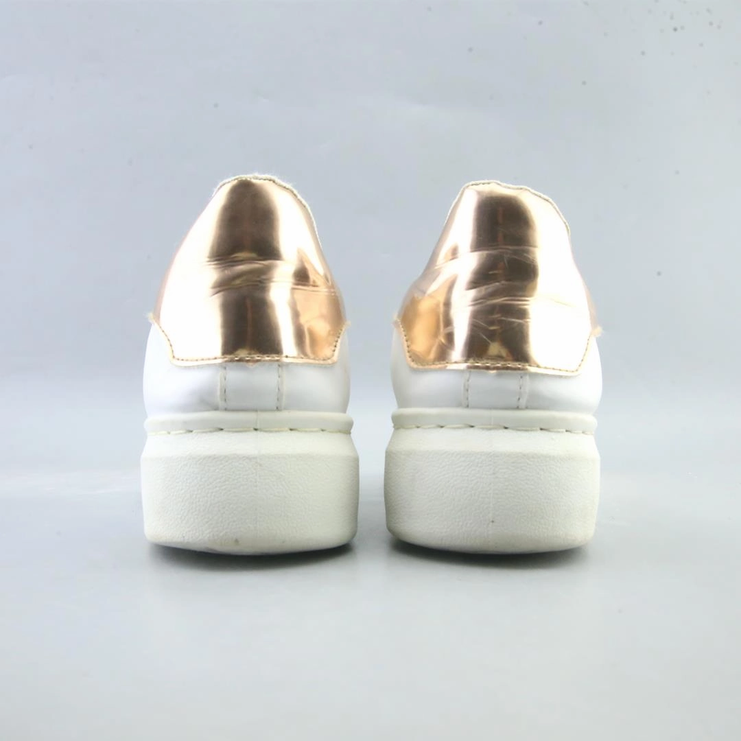 AMERICAN BRAND . stylish walking shoe photos