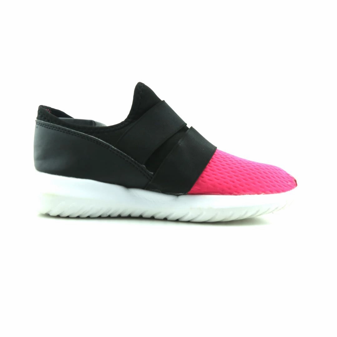 AMERICAN BRAND . stylish walking shoe photos