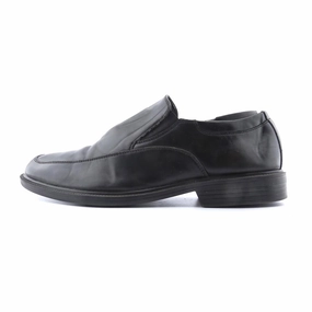 AMERICAN BRAND . American everyday footwear