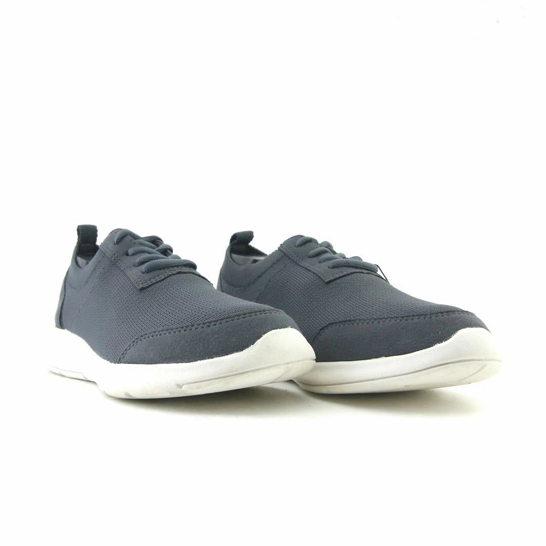 AMERICAN BRAND . stylish walking shoe photos