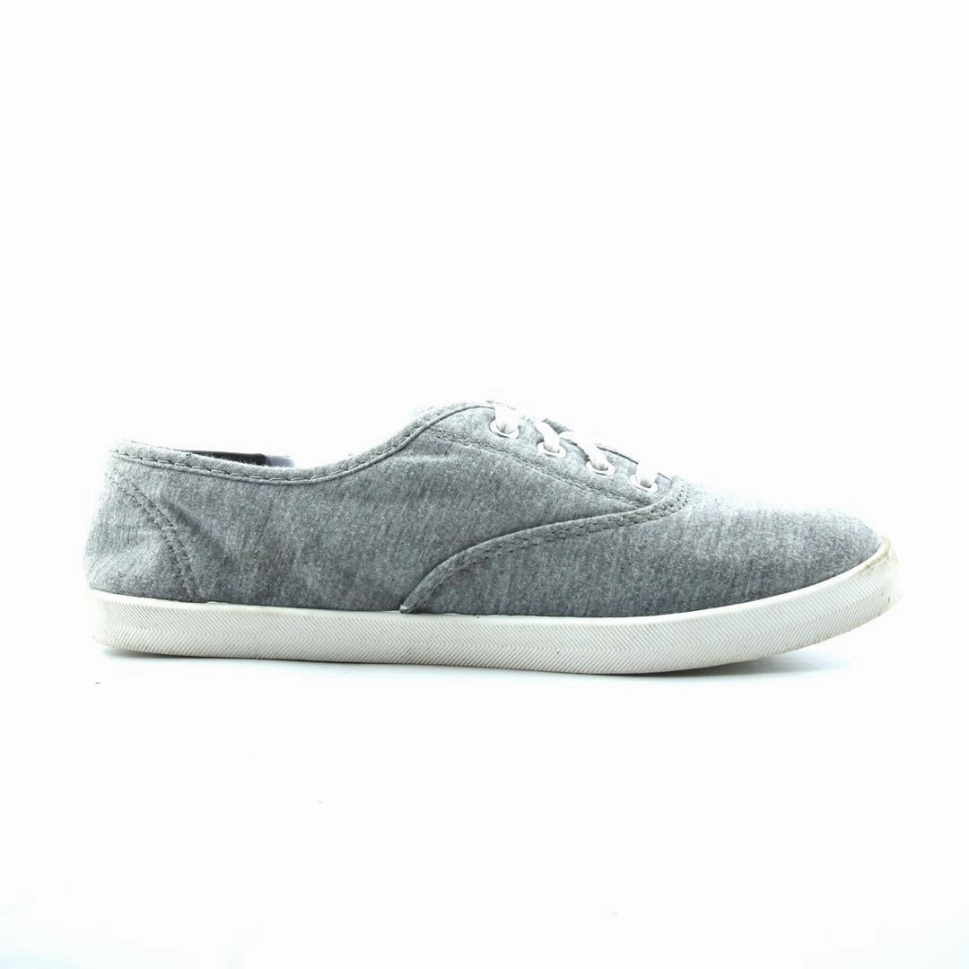 AMERICAN BRAND . stylish walking shoe photos