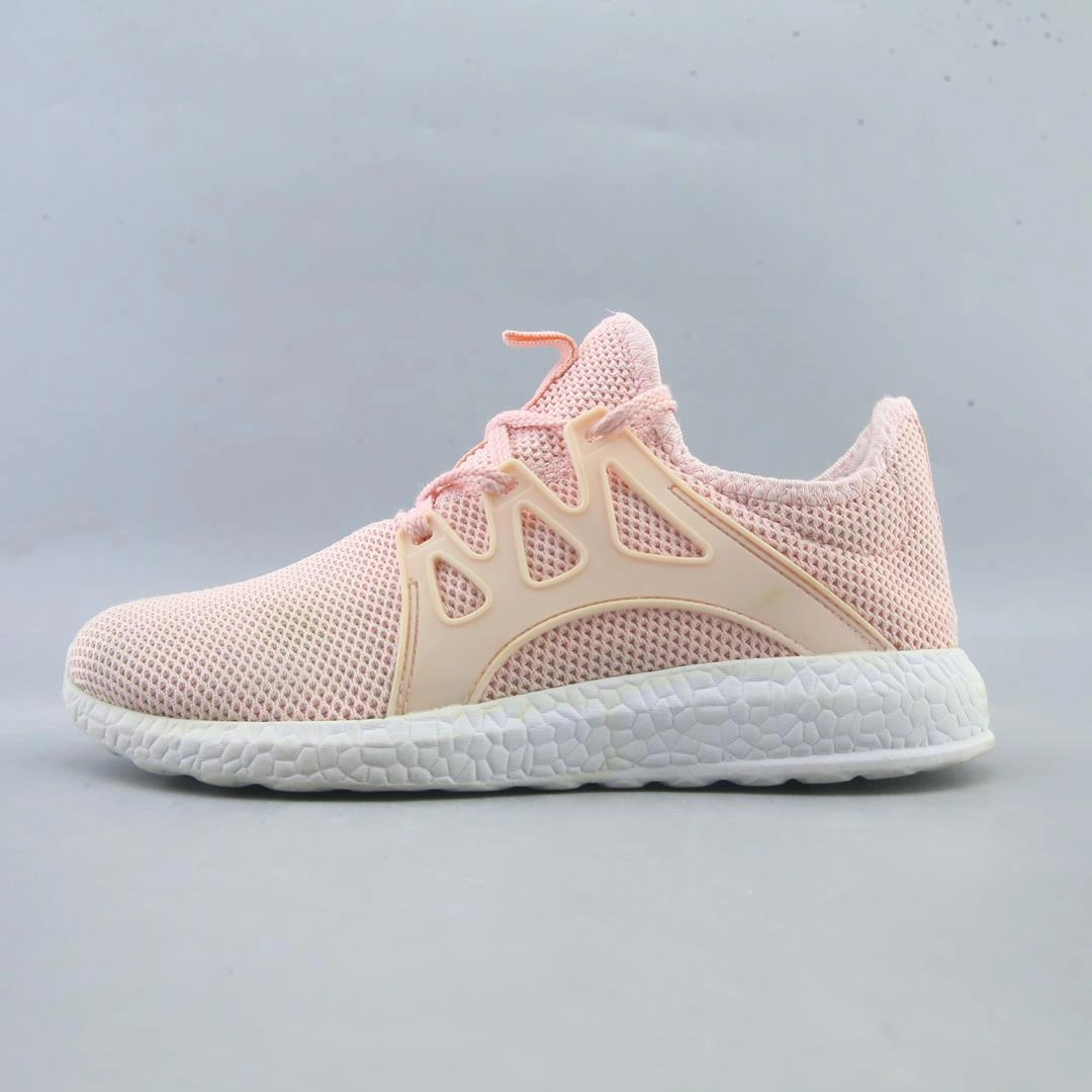 AMERICAN BRAND . American everyday footwear