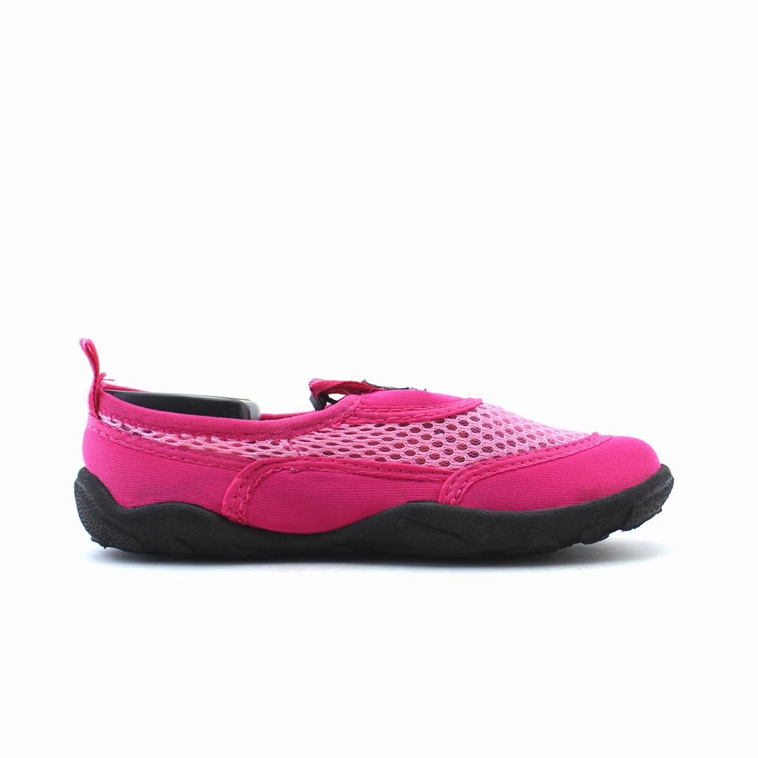 AMERICAN BRAND . stylish walking shoe photos