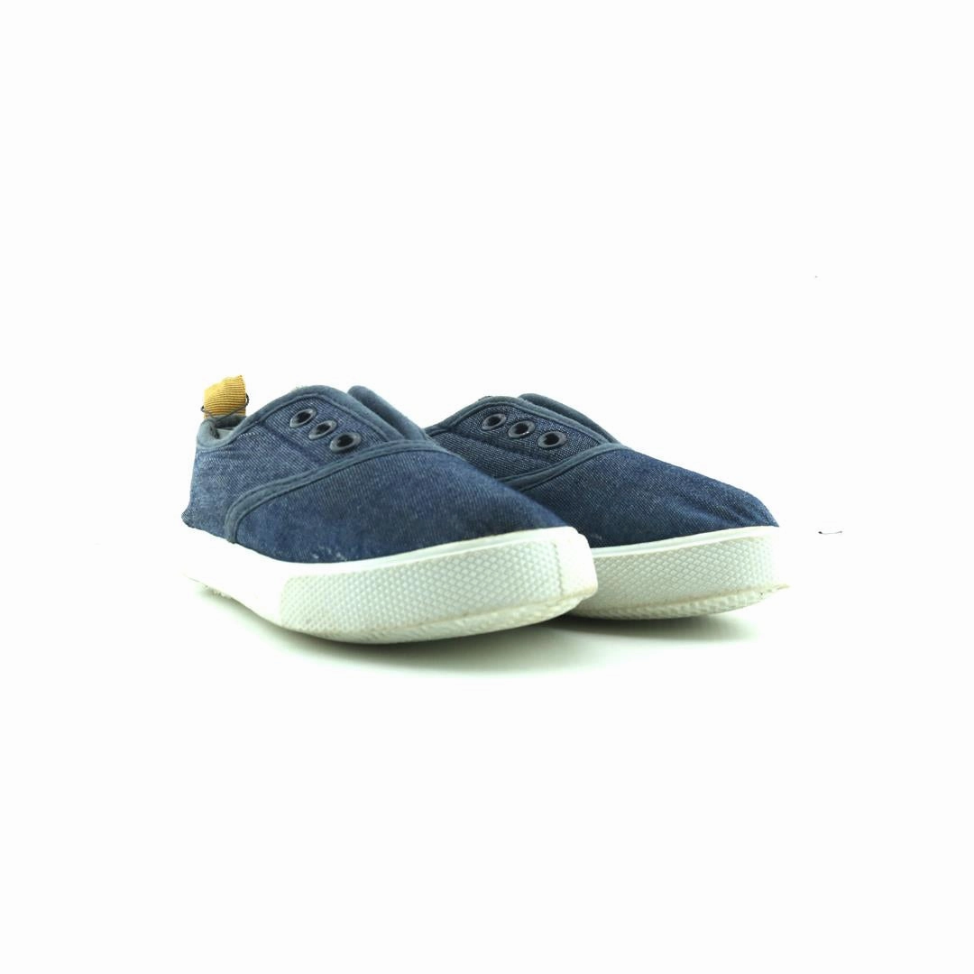 AMERICAN BRAND . stylish walking shoe photos