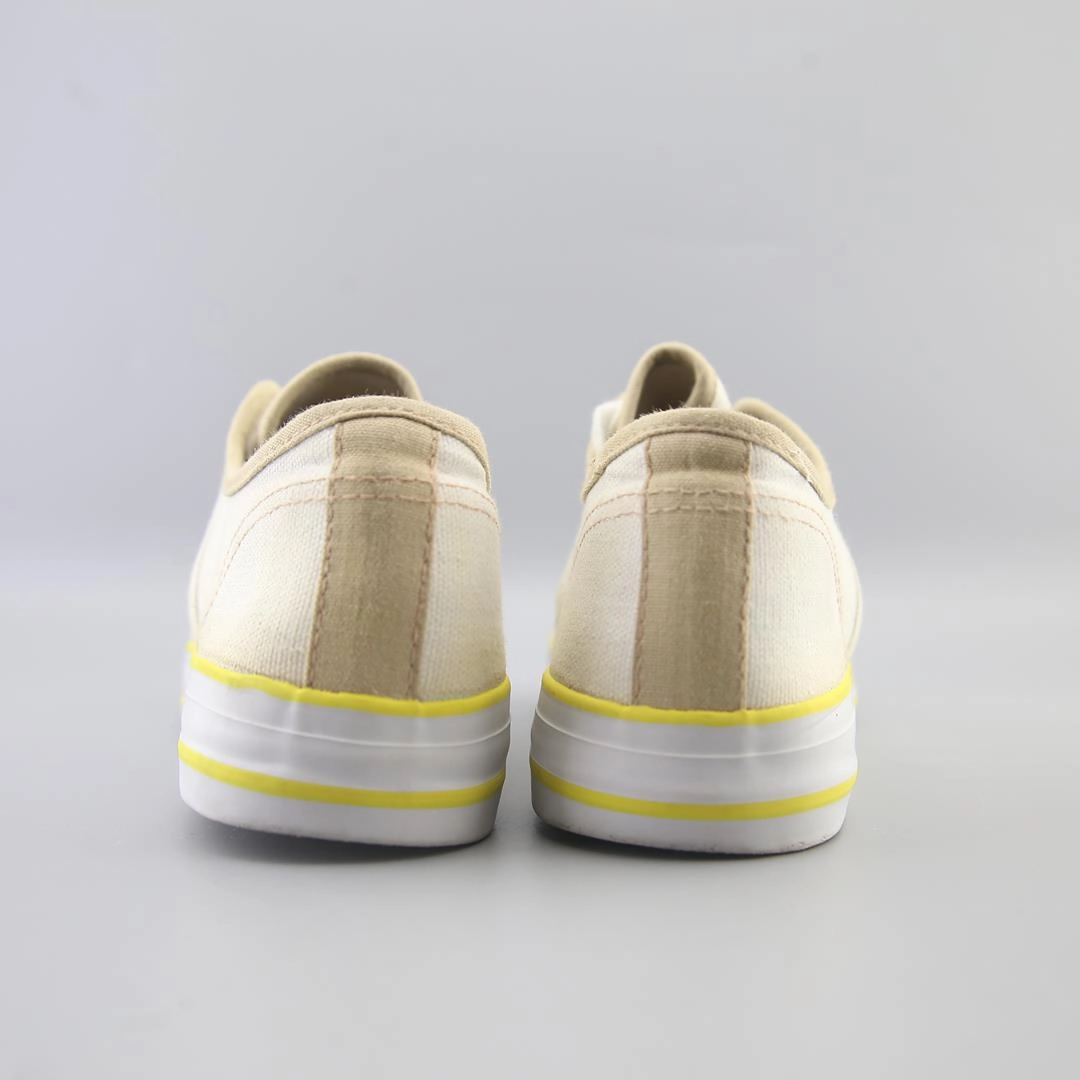 AMERICAN BRAND . stylish walking shoe photos