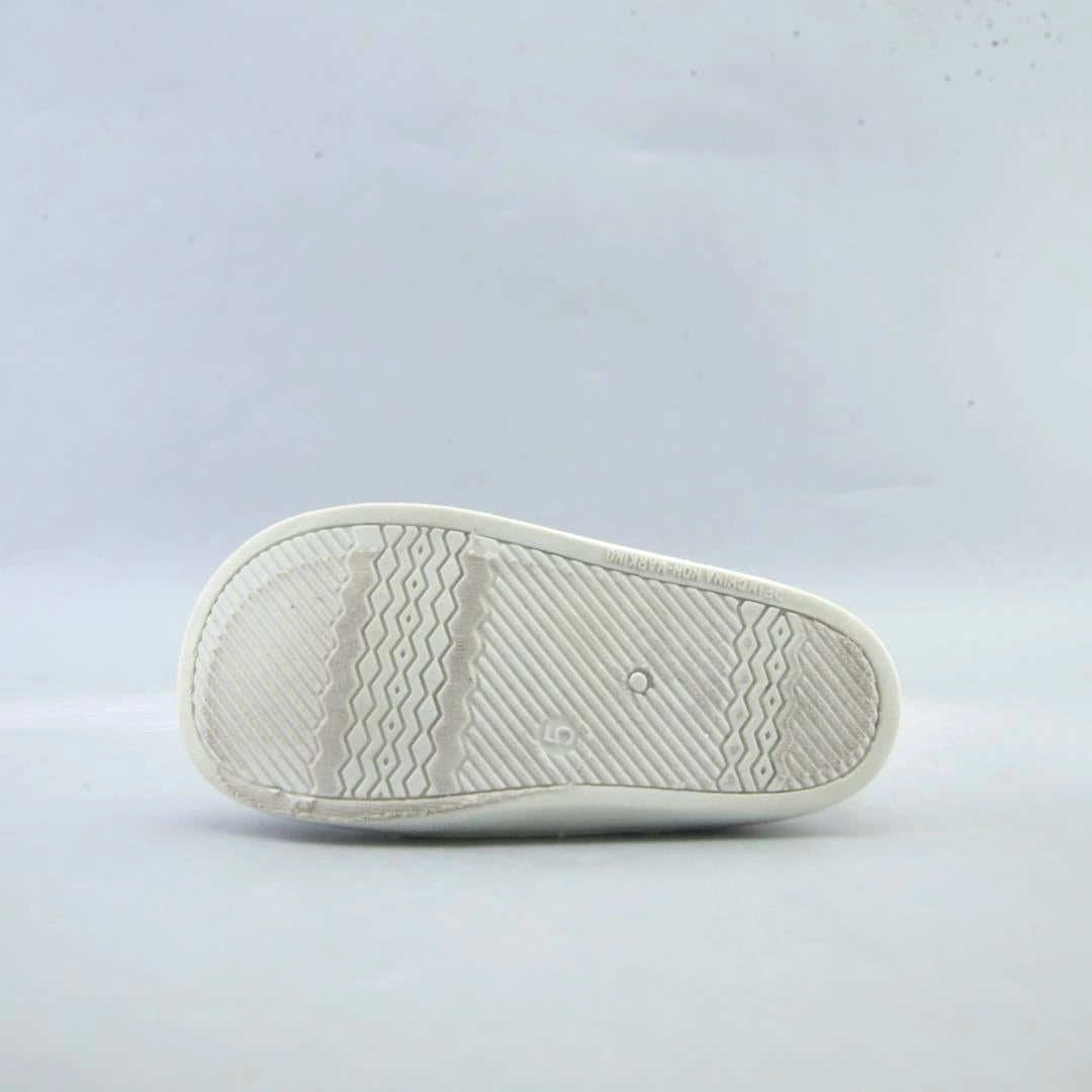 AMERICAN BRAND . stylish walking shoe photos