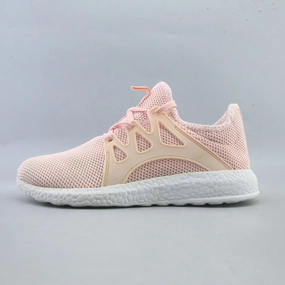 AMERICAN BRAND . American everyday footwear