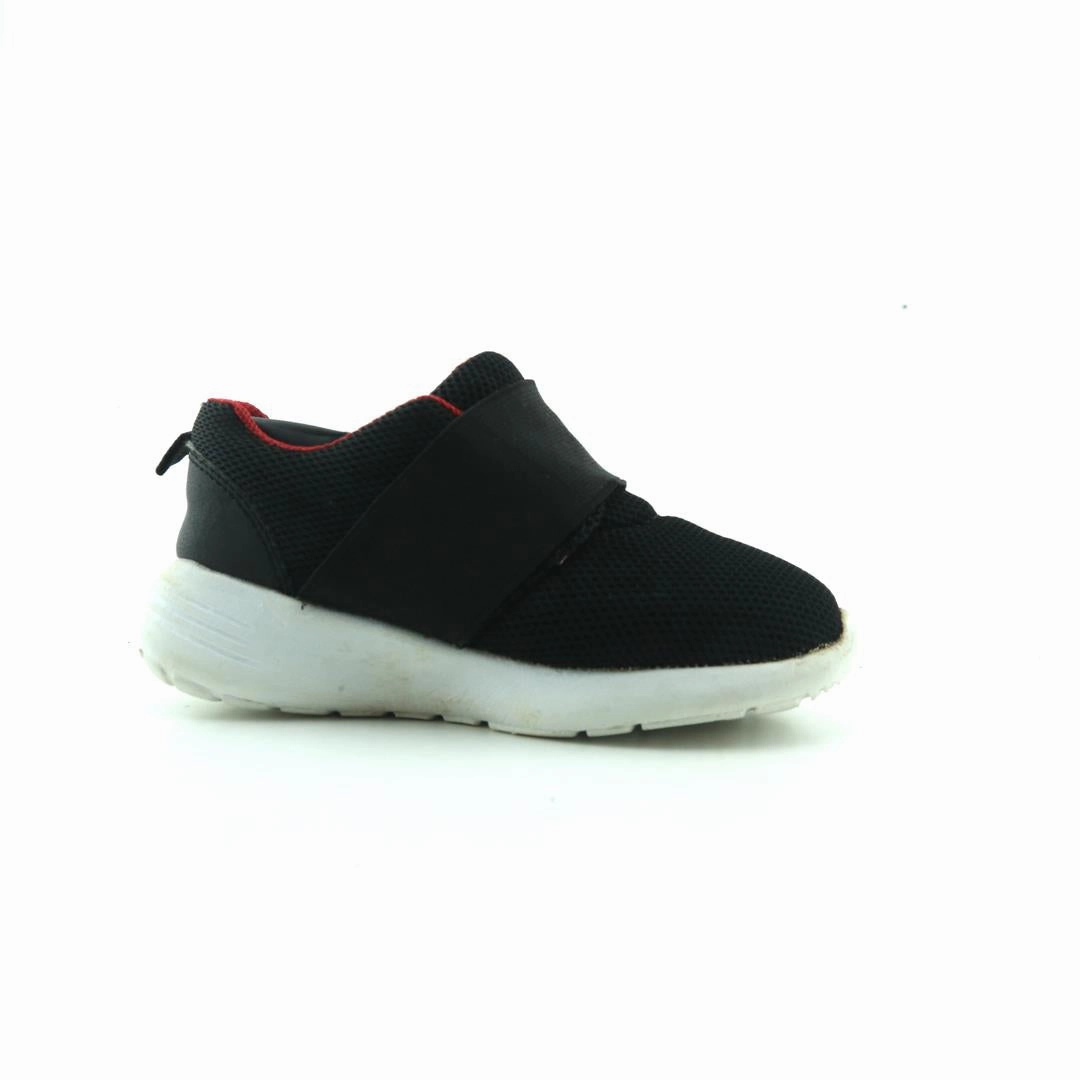 AMERICAN BRAND . stylish walking shoe photos