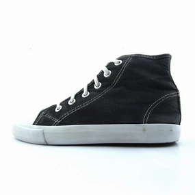 AMERICAN BRAND . American everyday footwear