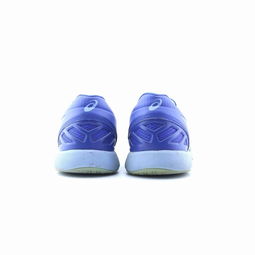 ASICS  CONVICTION X performance running shoe photos