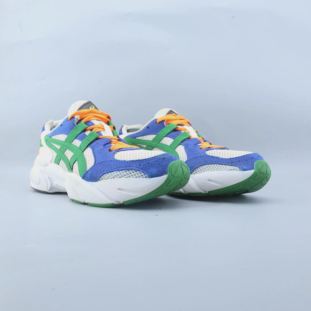 ASICS GEL BND trainer shoe design snapshots