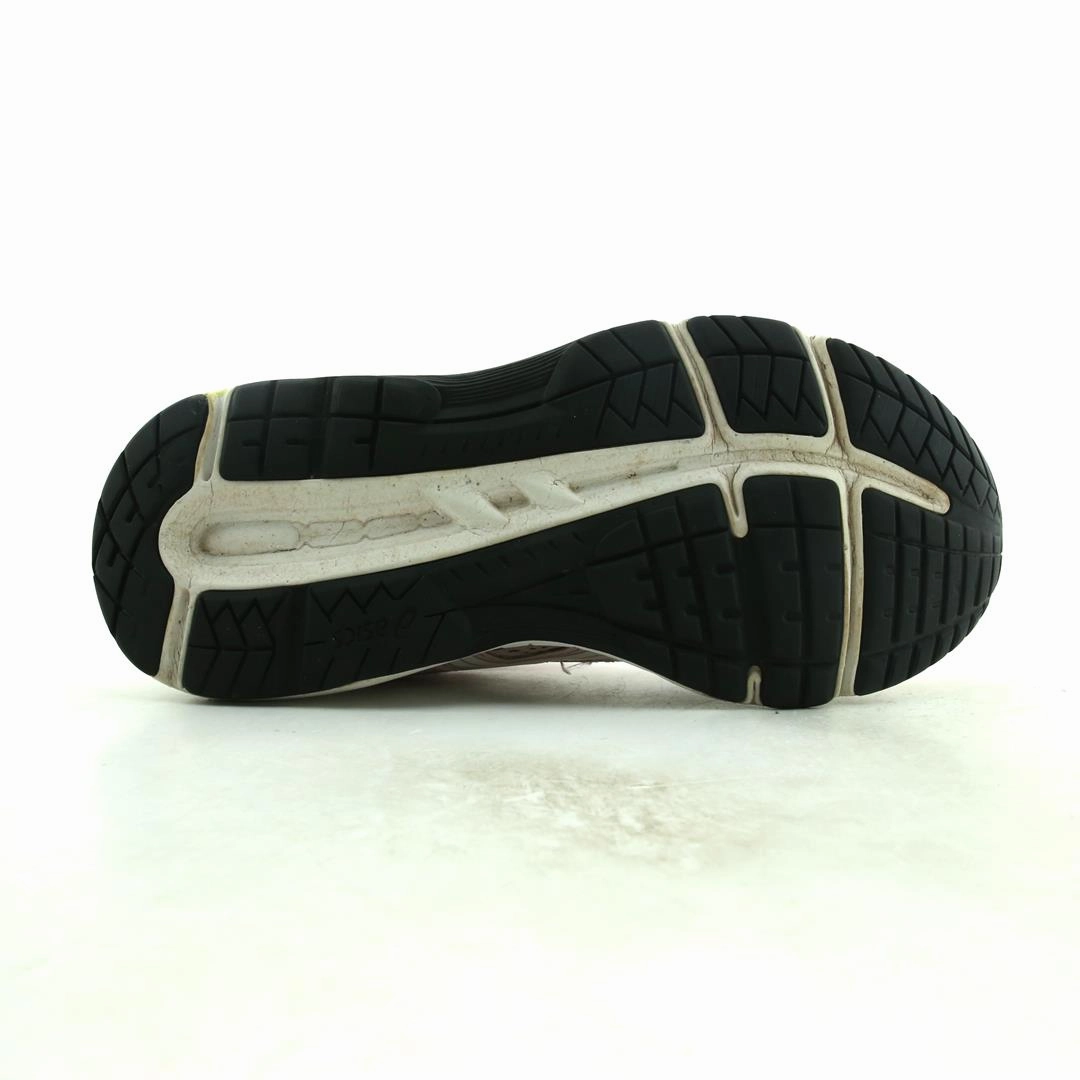ASICS GEL-CONTEND 6 sporty Asics footwear images