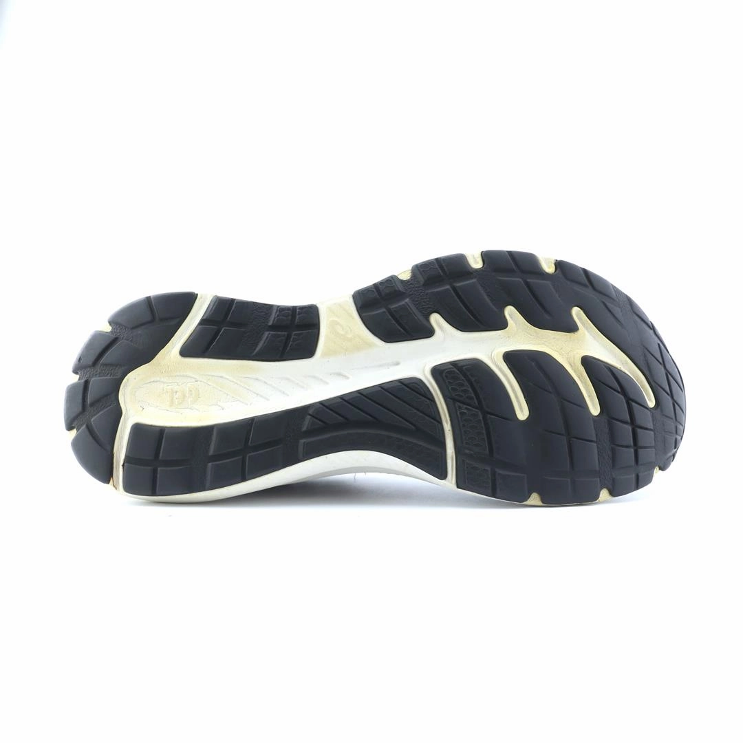 ASICS GEL CONTEND 7 performance running shoe photos