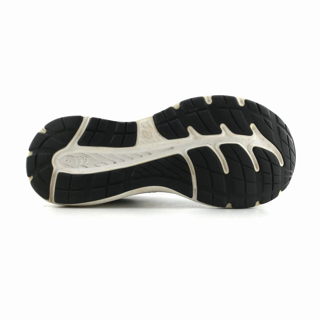 ASICS GEL CONTEND 7 sporty Asics footwear images