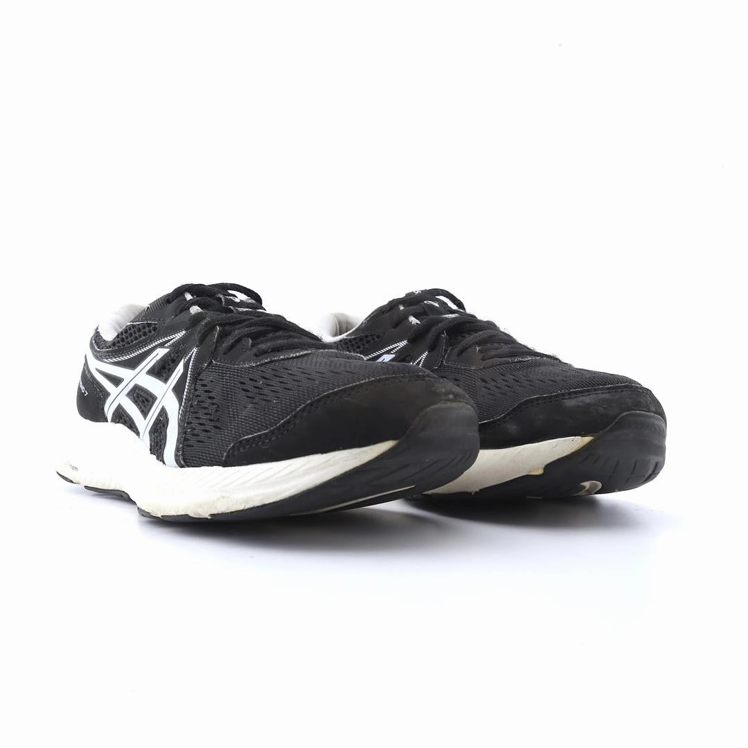 ASICS GEL-CONTEND 7 sporty Asics footwear images