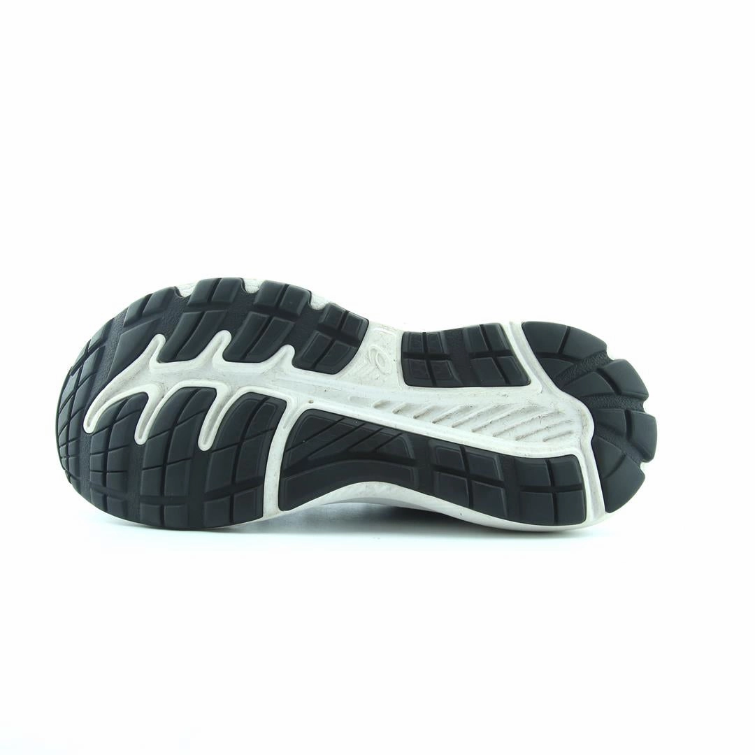 ASICS GEL CONTEND 8 trainer shoe design snapshots