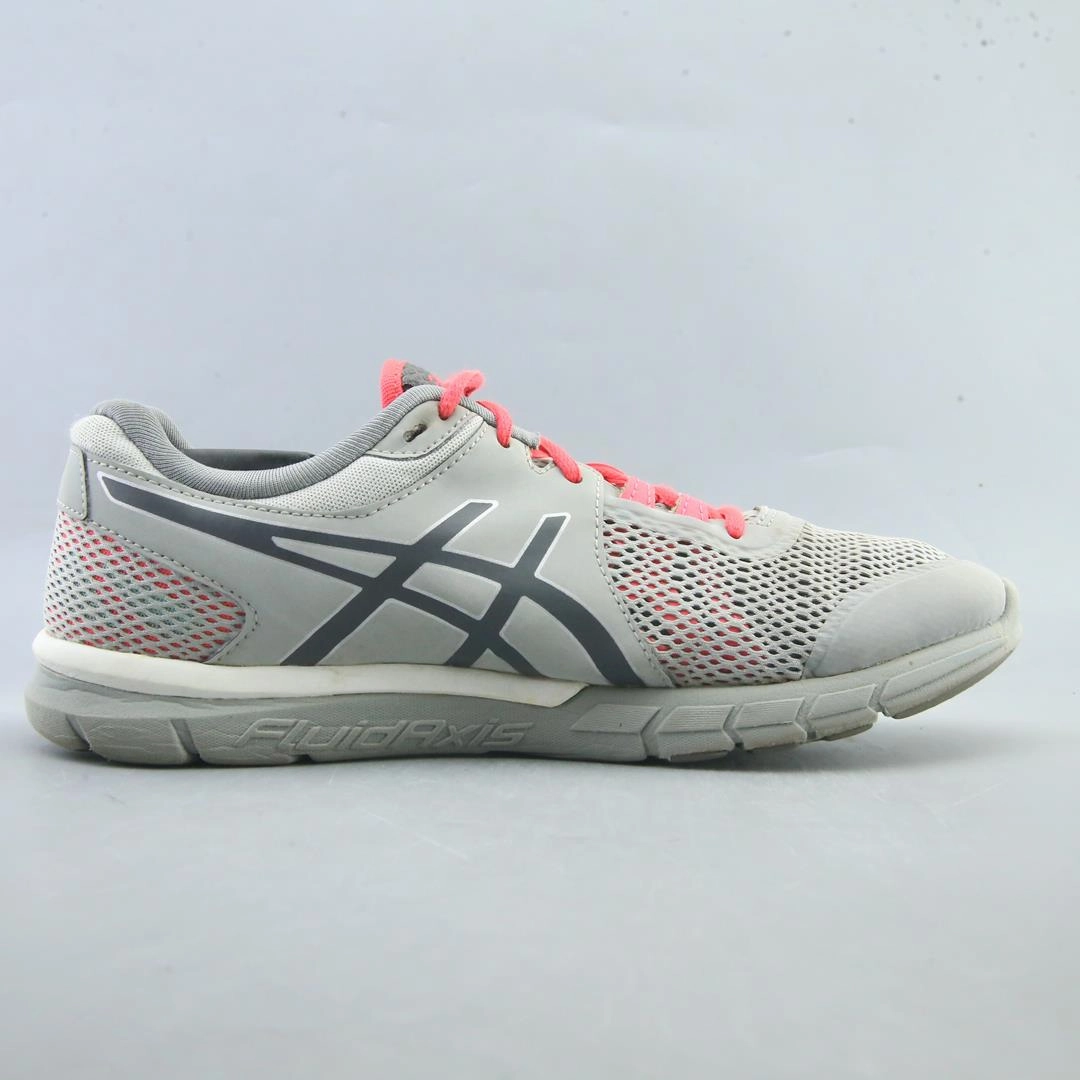 ASICS GEL-CRAZE TR 4 lightweight athletic shoe visuals