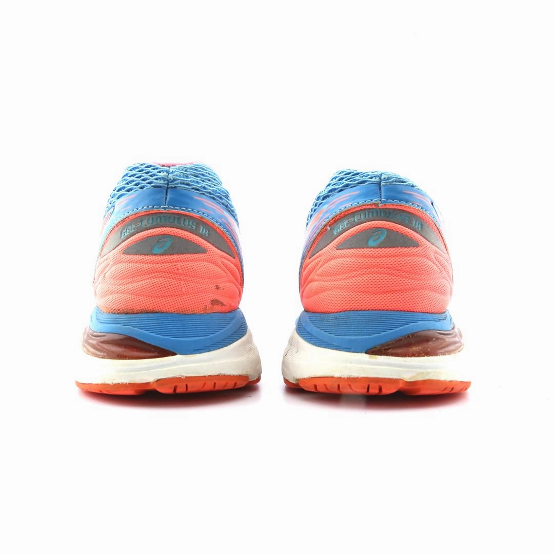 ASICS GEL-CUMULUS 18 lightweight athletic shoe visuals