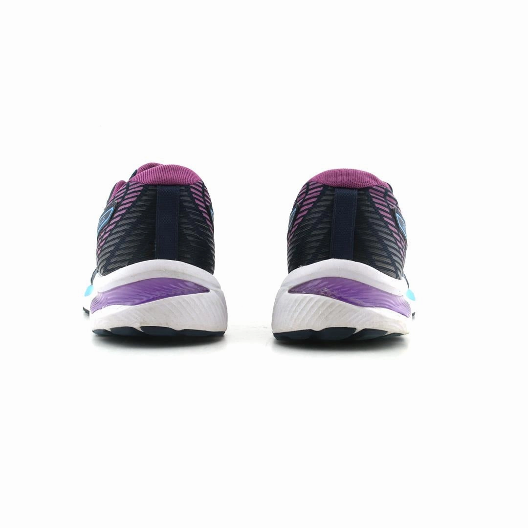 ASICS GEL-CUMULUS 22 performance running shoe photos