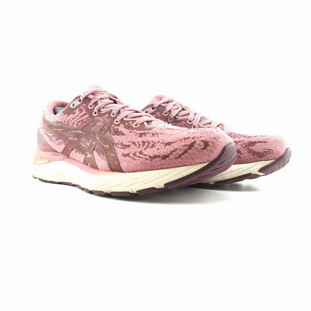 ASICS GEL CUMULUS 23 lightweight athletic shoe visuals