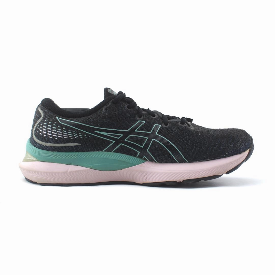 ASICS GEL-CUMULUS 24 sporty Asics footwear images