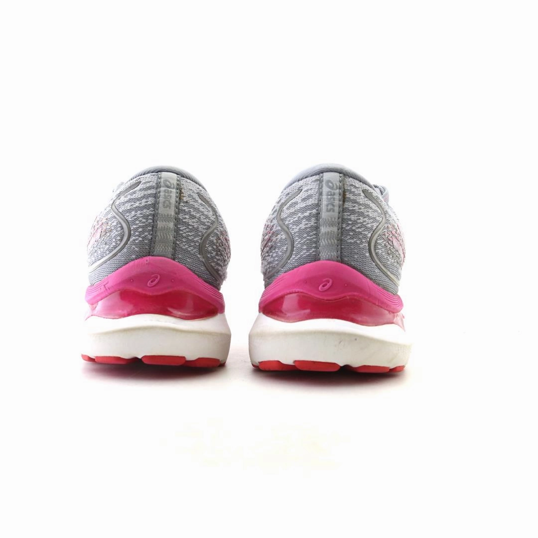 ASICS GEL-CUMULUS 24 sporty Asics footwear images