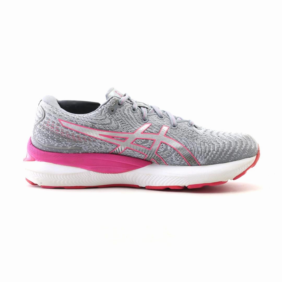 ASICS GEL-CUMULUS 24 sporty Asics footwear images