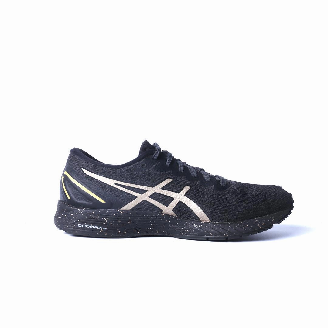 ASICS GEL DS TRAINER 25 trainer shoe design snapshots