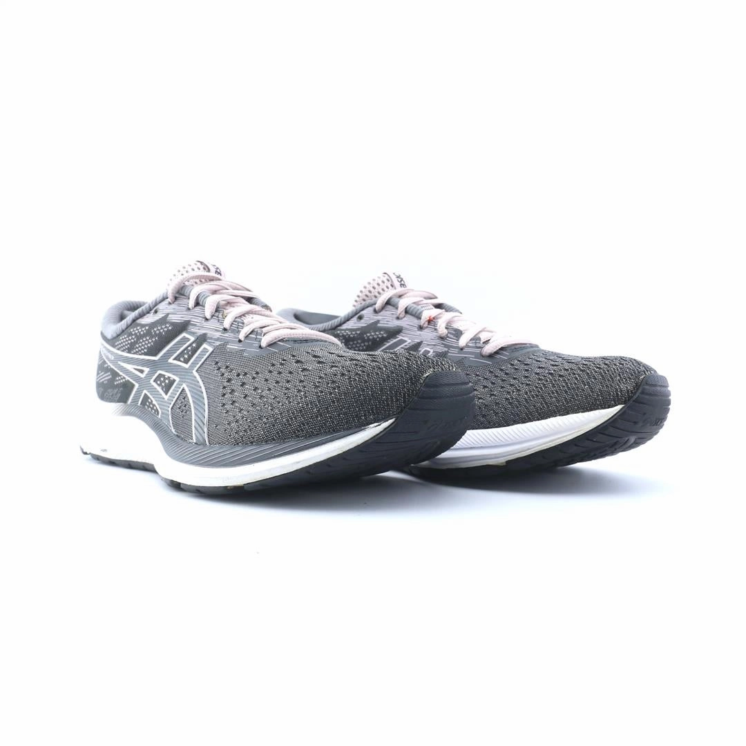 ASICS GEL EXCITE 7 trainer shoe design snapshots