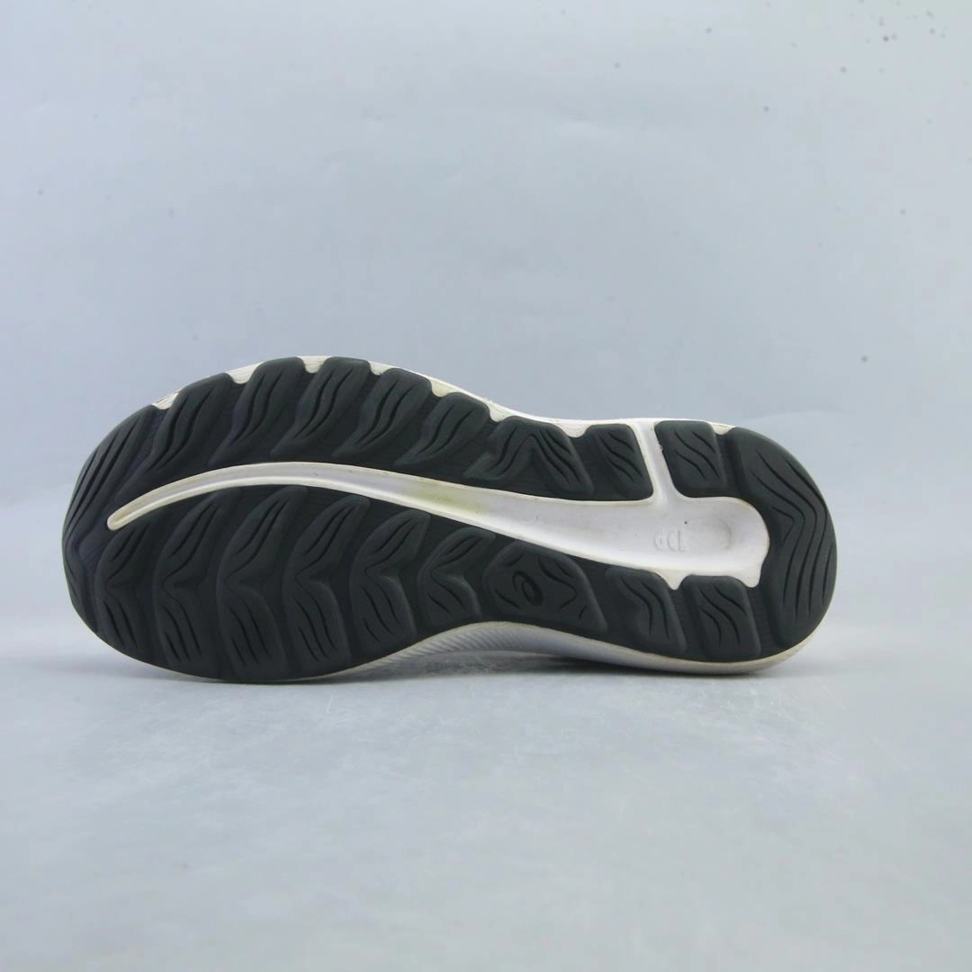 ASICS GEL EXCITE 8 lightweight athletic shoe visuals