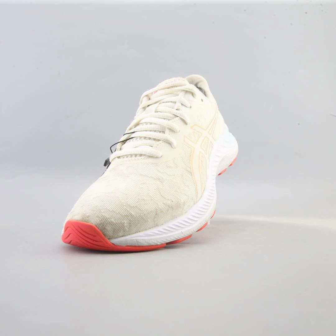 ASICS GEL-EXCITE 8 sporty Asics footwear images