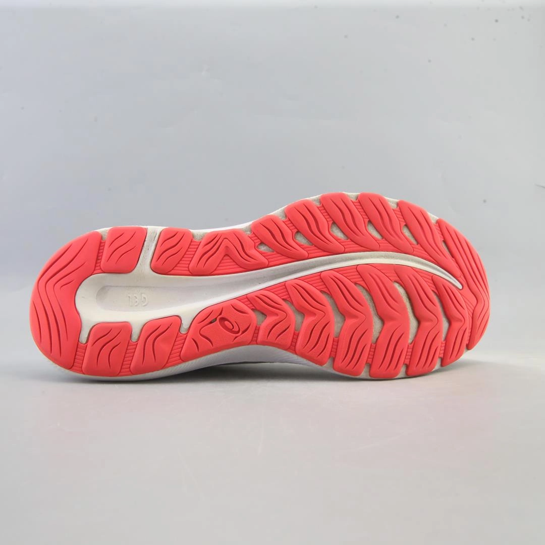 ASICS GEL-EXCITE 8 sporty Asics footwear images