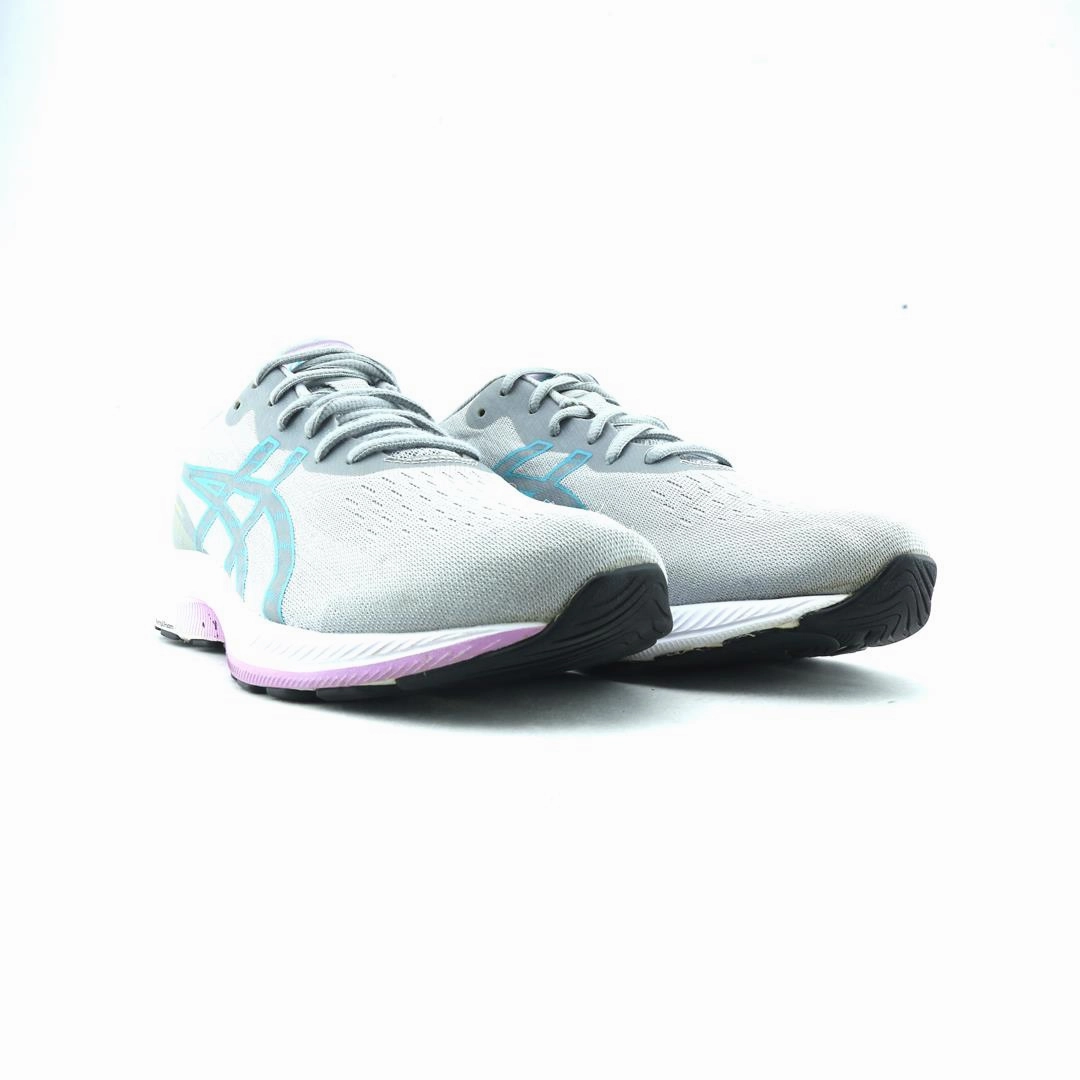 ASICS GEL-EXCITE 9 lightweight athletic shoe visuals