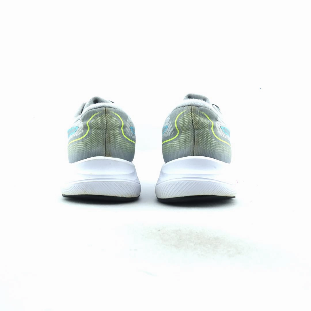 ASICS GEL-EXCITE 9 lightweight athletic shoe visuals