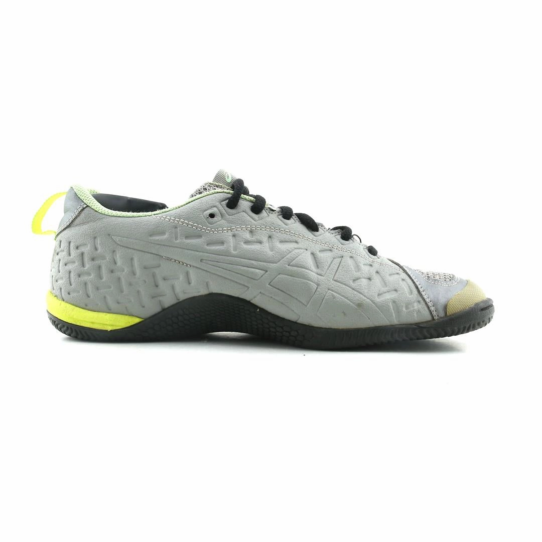 ASICS GEL FORTIUS lightweight athletic shoe visuals