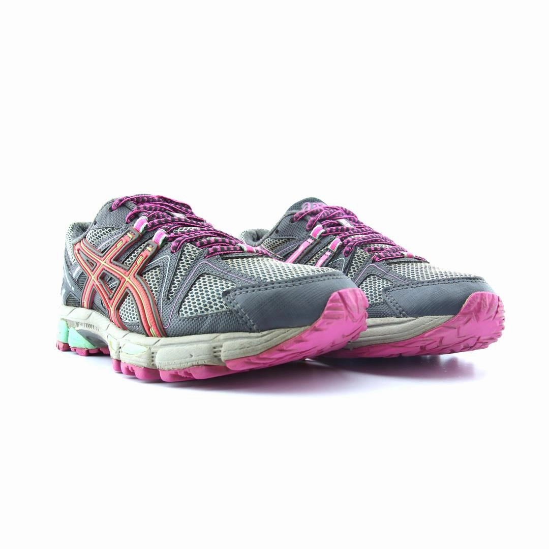 ASICS GEL-KAHANA 8 lightweight athletic shoe visuals