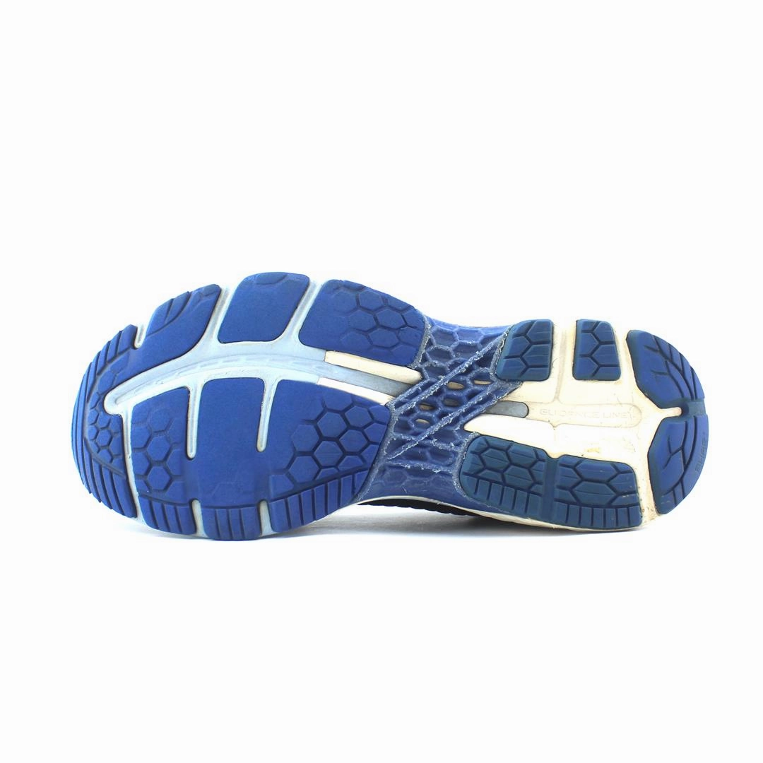 ASICS GEL KAYANO 23 performance running shoe photos