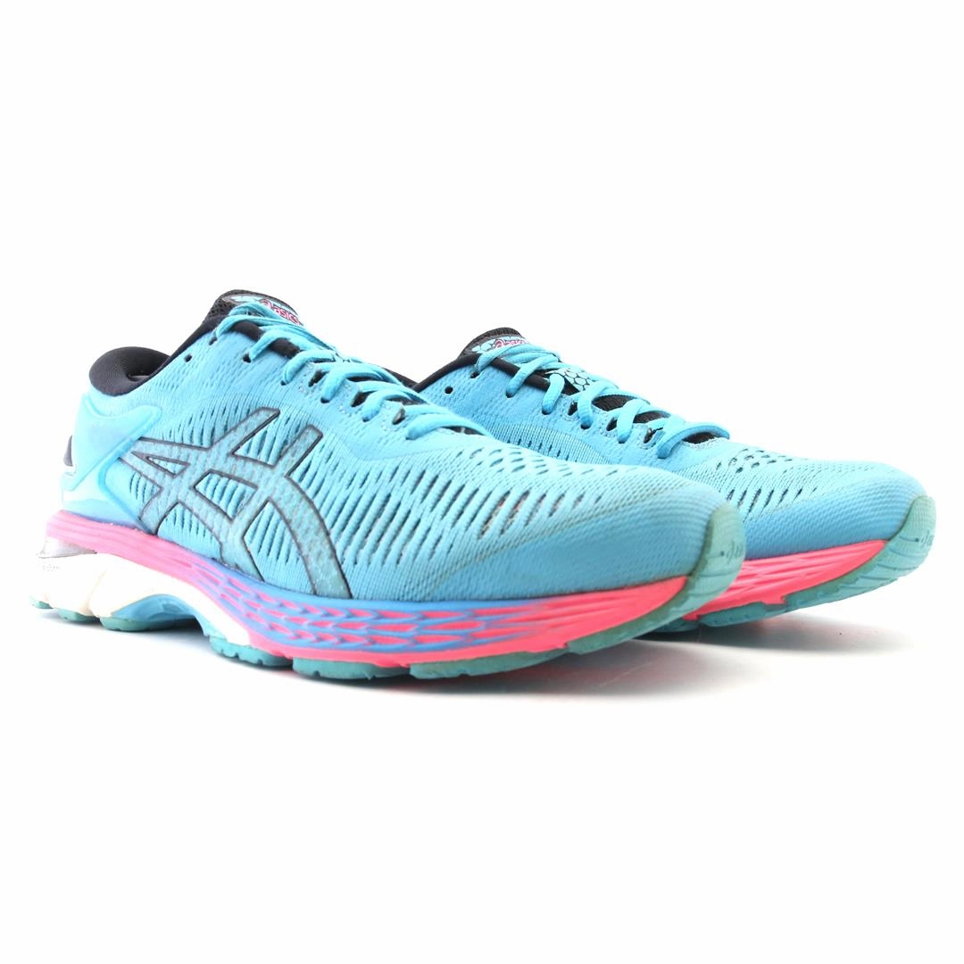 ASICS GEL-KAYANO 25 sporty Asics footwear images