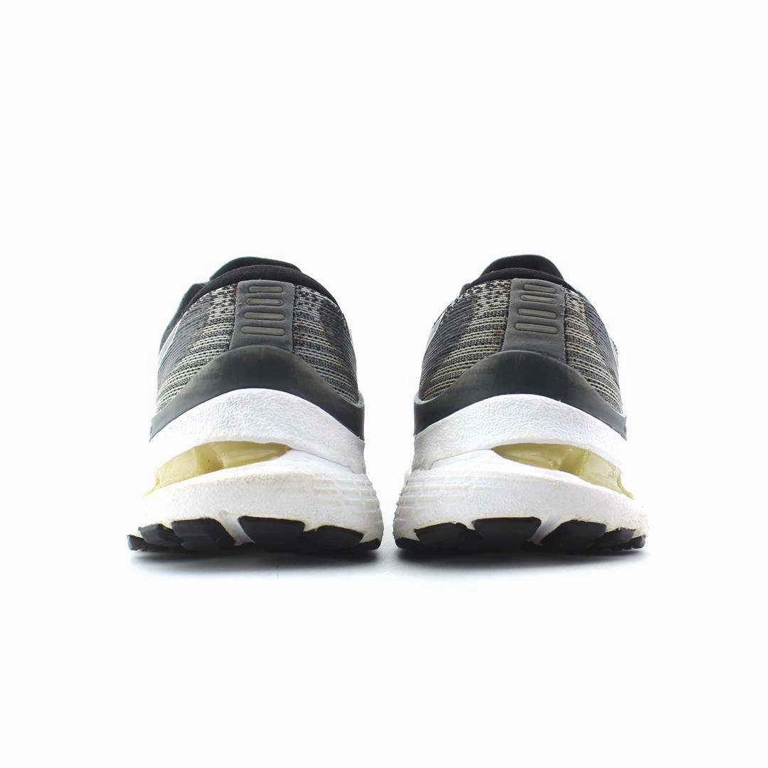 ASICS GEL-KAYANO 28 sporty Asics footwear images