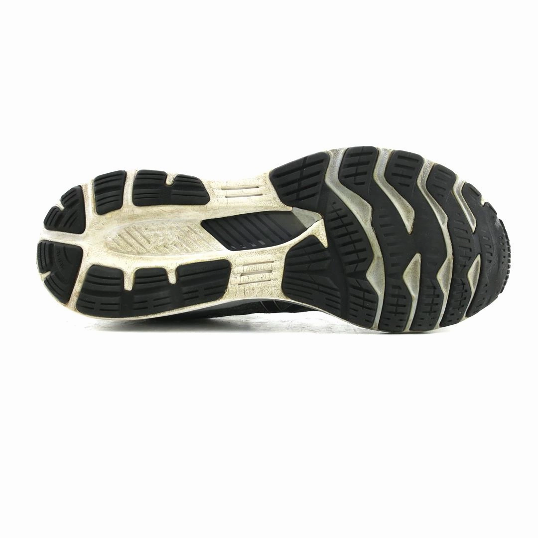 ASICS GEL KAYANO 28 trainer shoe design snapshots