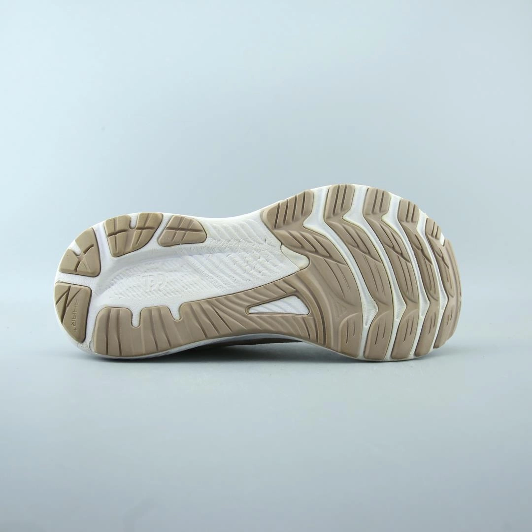 ASICS GEL-KAYANO 29 performance running shoe photos